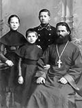 Соколов Василий Александрович с детьми